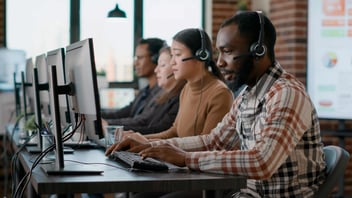 Related Blog Post - 3 - how to scale a contact center with fewer employees