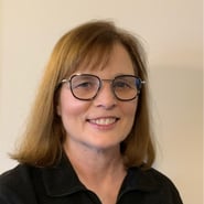 Jean Younger Headshot