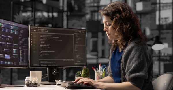 Forward Deployed Engineering (FDE): The Missing Layer in Your AI Operating Model